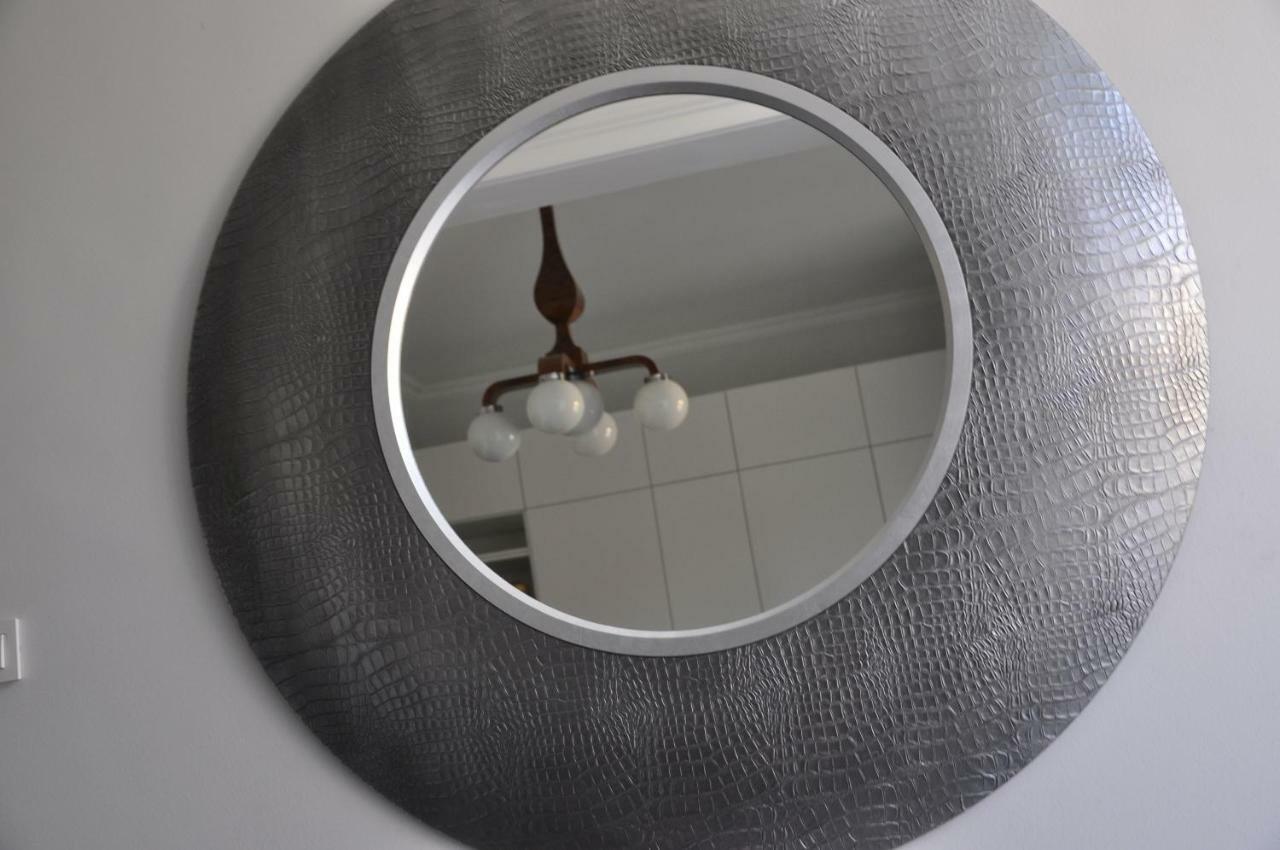 Deluxe Beachfront Apartment Klara, Lovran Bagian luar foto